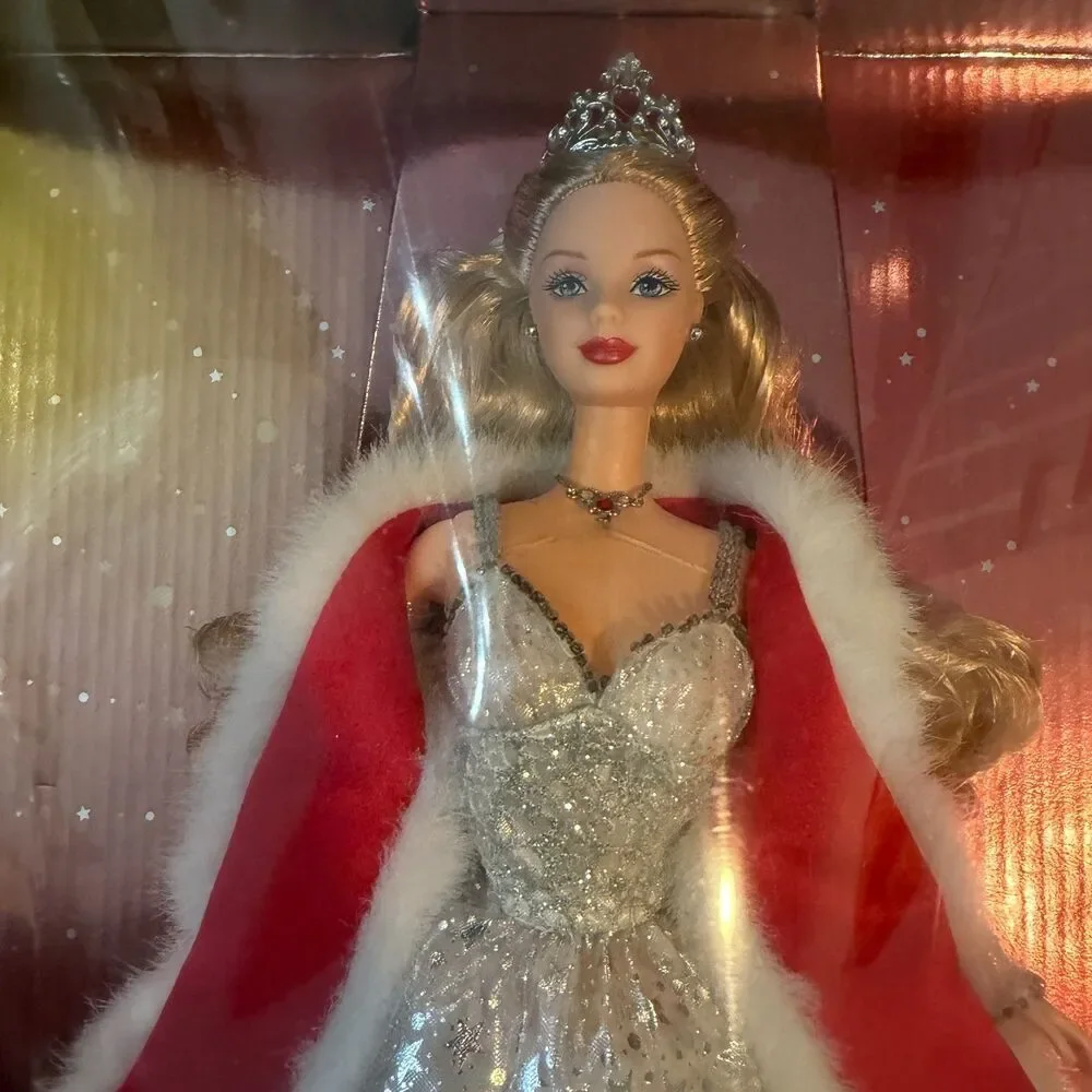 2001 Holiday Celebration Barbie Special Edition NRFB Silver Gown Mattel Doll